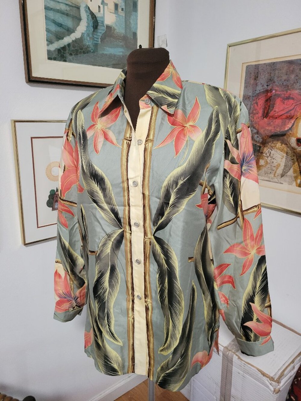Doncaster Long Sleeve 100% Silk Shirt Size M
